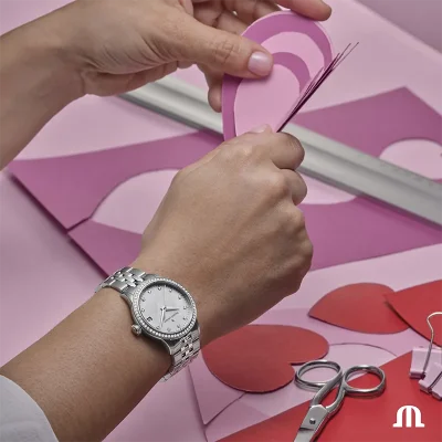 Maurice Lacroix 751006-SD502-170-1 dameklokke med perlemor og safirglass