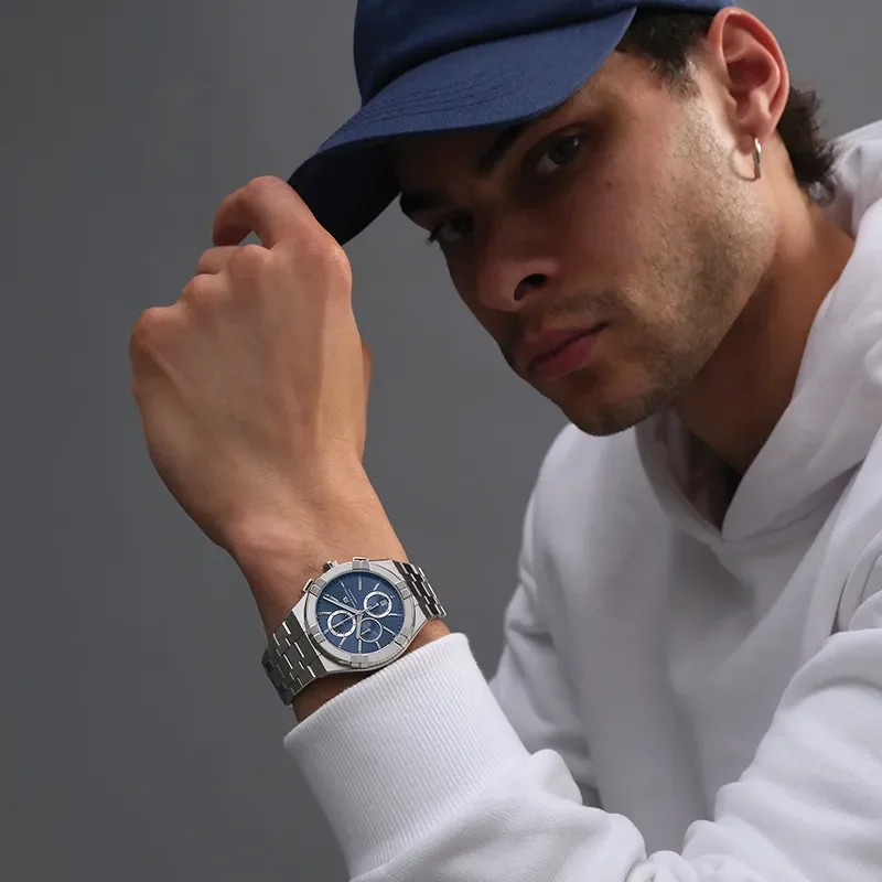 MAURICE LACROIX AIKON AI1118-SS002-430-1