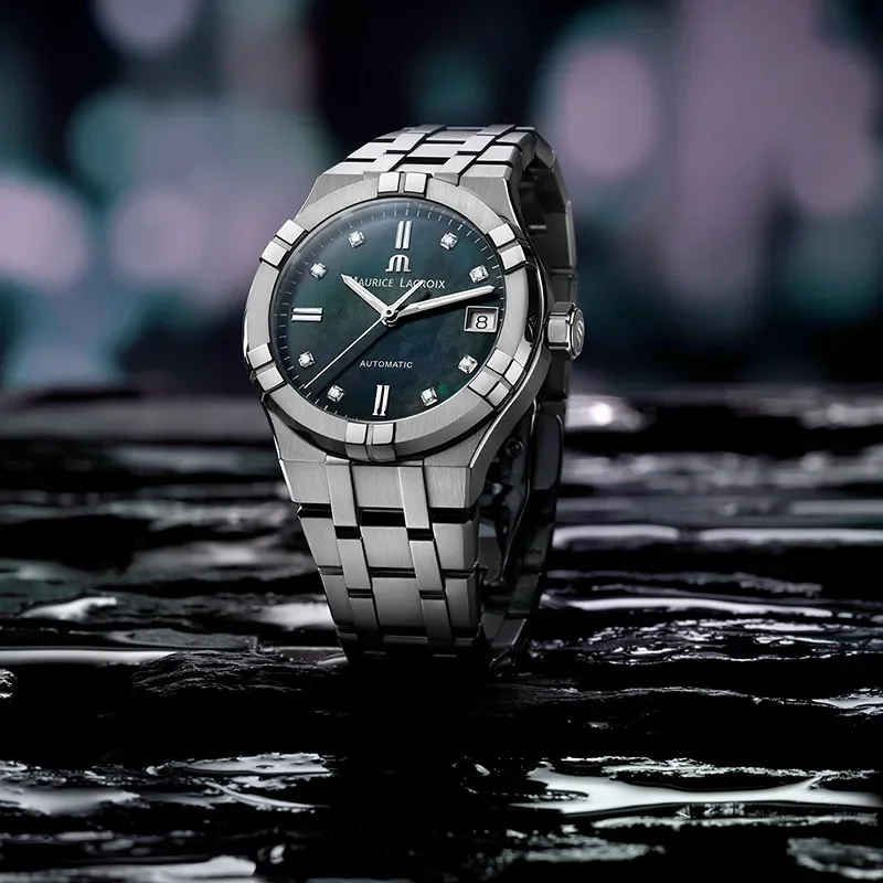 MAURICE LACROIX AIKON AI6006-SS002-370-1