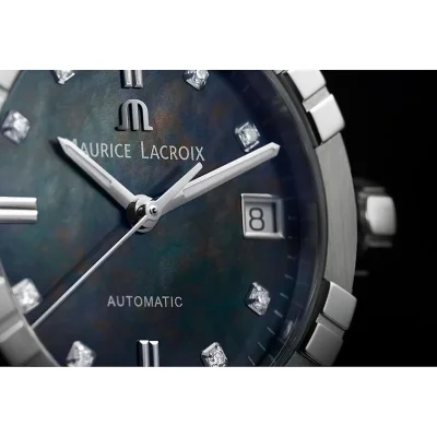 MAURICE LACROIX AIKON AI6006-SS002-370-1