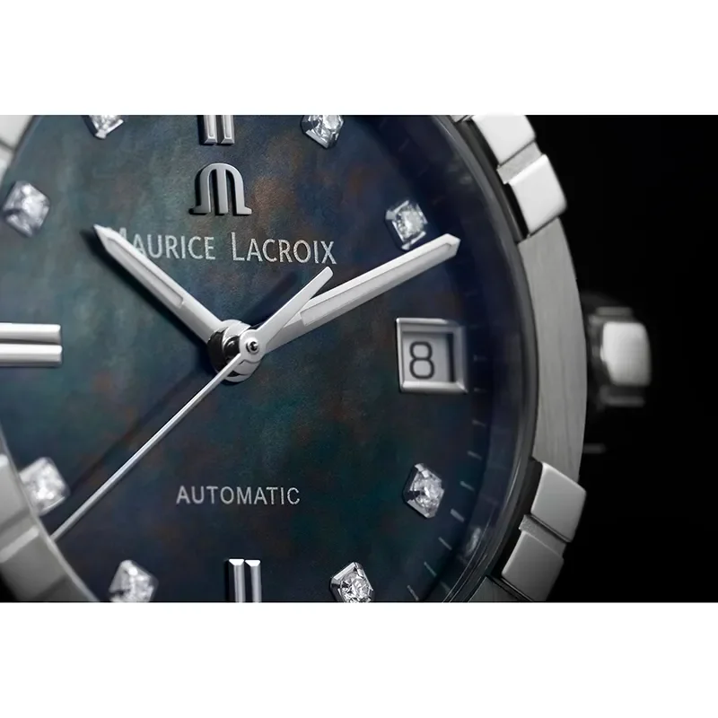 MAURICE LACROIX AIKON AI6006-SS002-370-1