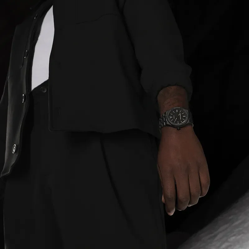 MAURICE LACROIX AIKON AI6008-CRM22-330-2