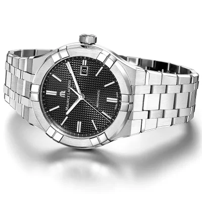 MAURICE LACROIX AIKON  AI6008-SS002-330-1