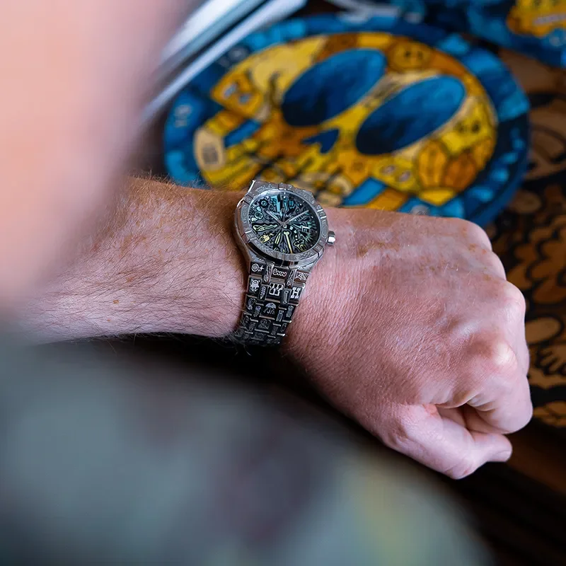 MAURICE LACROIX AIKON AI6008-SS009-090-1