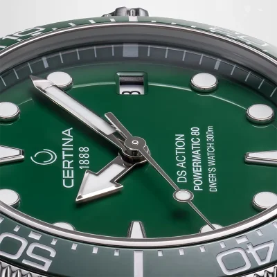Certina DS Action gr�nn unisexklokke C0488071109100