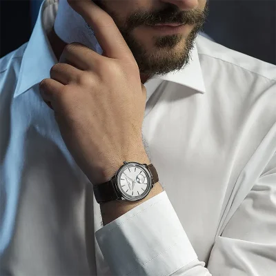 Classics Moneta Moonphase - s�lv skive - brun skinn rem