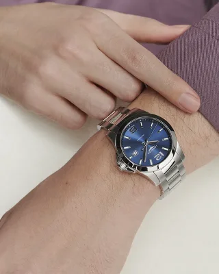 Longines Conquest  L3.759.4.96.6